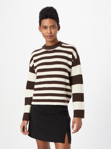 Monki Sweater in Brown: front