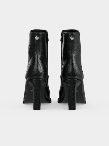 BUFFALO - Botim 'ZOE' em preto