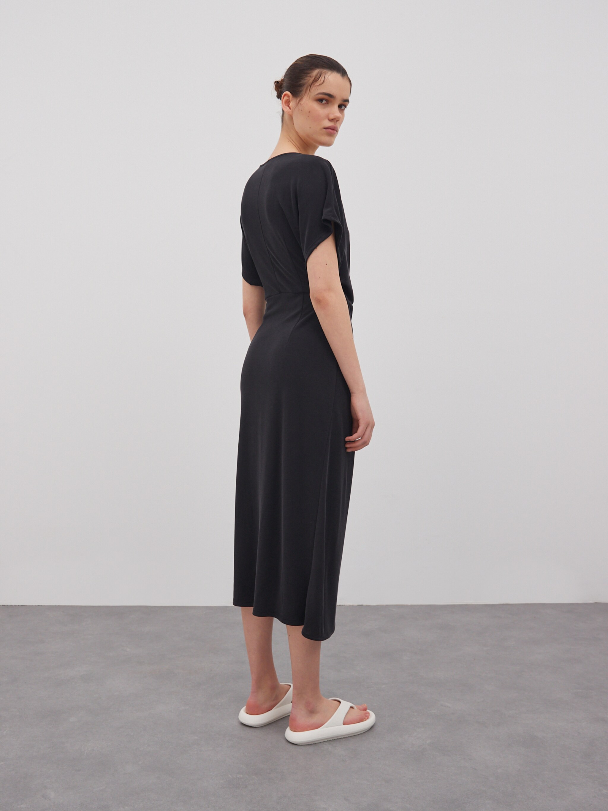 EDITED Producten Jurk 'Fania' Zwart