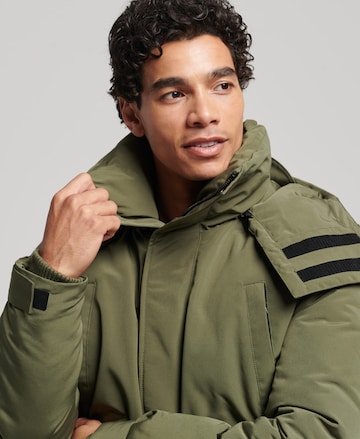 Veste d’hiver 'Expedition Everest' Superdry en vert