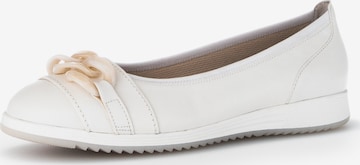 GABOR Ballet Flats in White: front