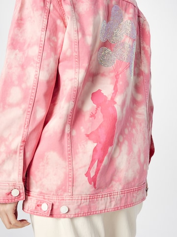 GUESS Φθινοπωρινό και ανοιξιάτικο μπουφάν 'Laney' σε ροζ
