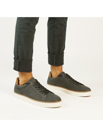 MANFIELD Sneakers laag in Blauw