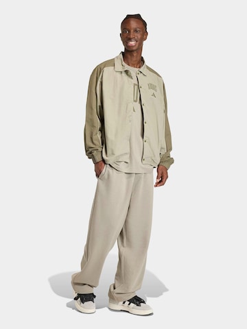 ADIDAS SPORTSWEAR Λειτουργικό μπλουζάκι 'COLLEGIATE' σε γκρι: μπροστά