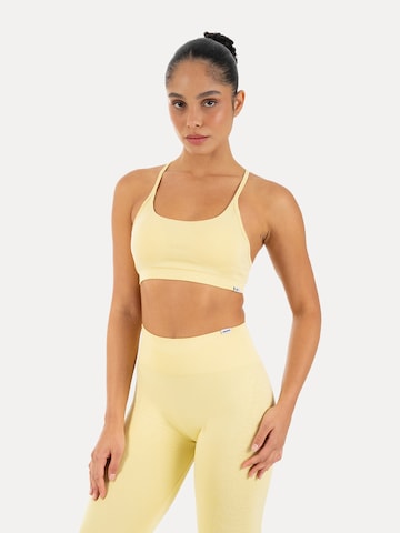 Smilodox Sporttop in Geel: voorkant