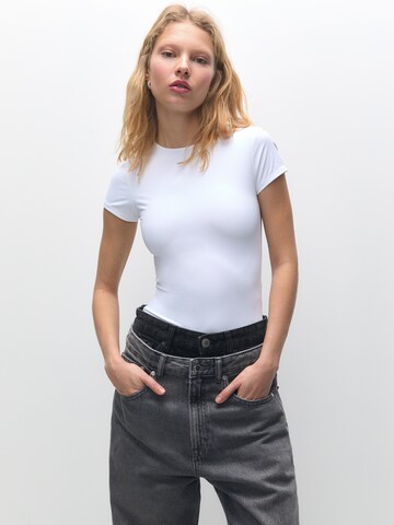 Shirtbody Pull&Bear en blanc : devant