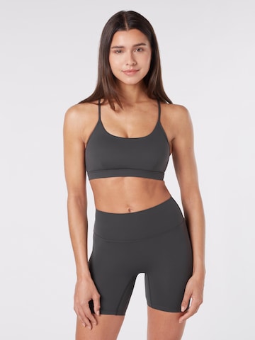 YO-GAYA Bustier Sport bh 'Ultra Bra' in Grijs: voorkant
