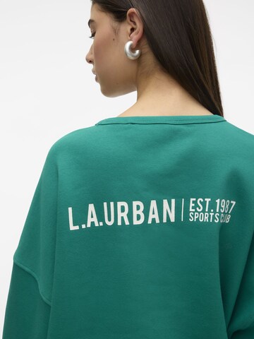 VERO MODA Sweatshirt 'MALY' in Green