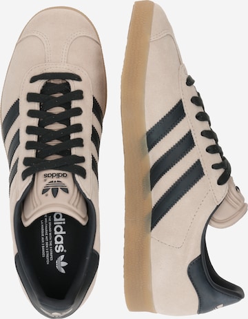 brūns ADIDAS ORIGINALS Zemie brīvā laika apavi 'Gazelle'