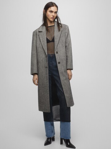 Manteau mi-saison Pull&Bear en gris : devant