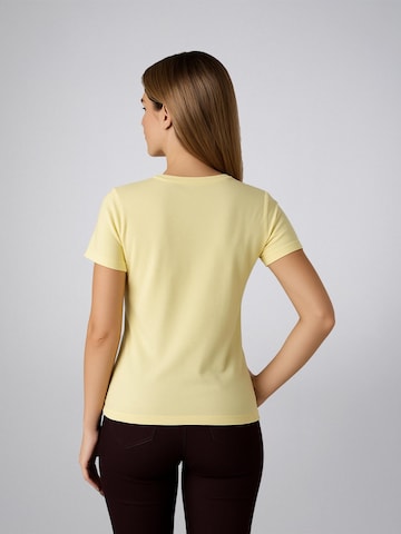 LEAFLETIC Shirt 'Leafletic Women’s Short Sleeve V-Neck T-shirt' in Geel