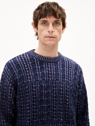 Pull-over 'Daako' ARMEDANGELS en bleu : devant