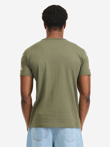 Tapout Bluser & t-shirts 'Ace of Spades' i grøn