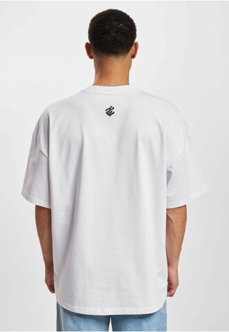 ROCAWEAR Μπλουζάκι σε λευκό