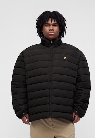 Lyle & Scott Big&Tall Преходно яке в черно: отпред