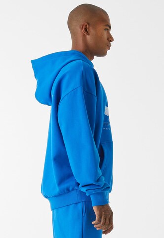 Lost Youth Sweatshirt 'Dove' in Blauw