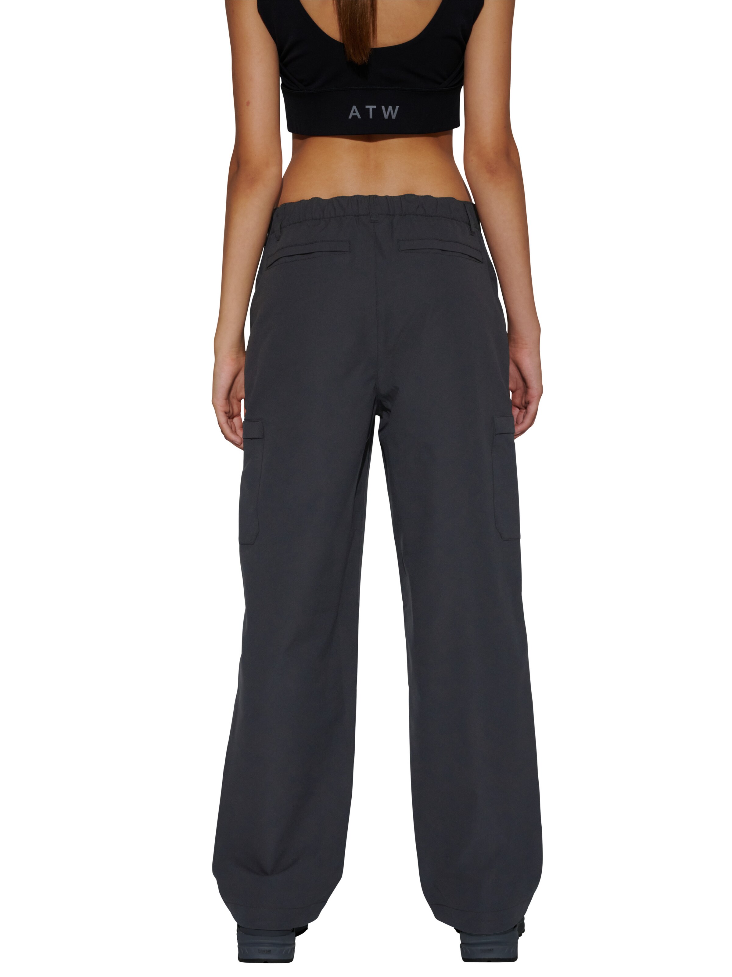 HALO Regular Hose in Schwarz