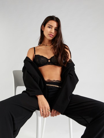 Invisible Soutien-gorge Lindex en noir