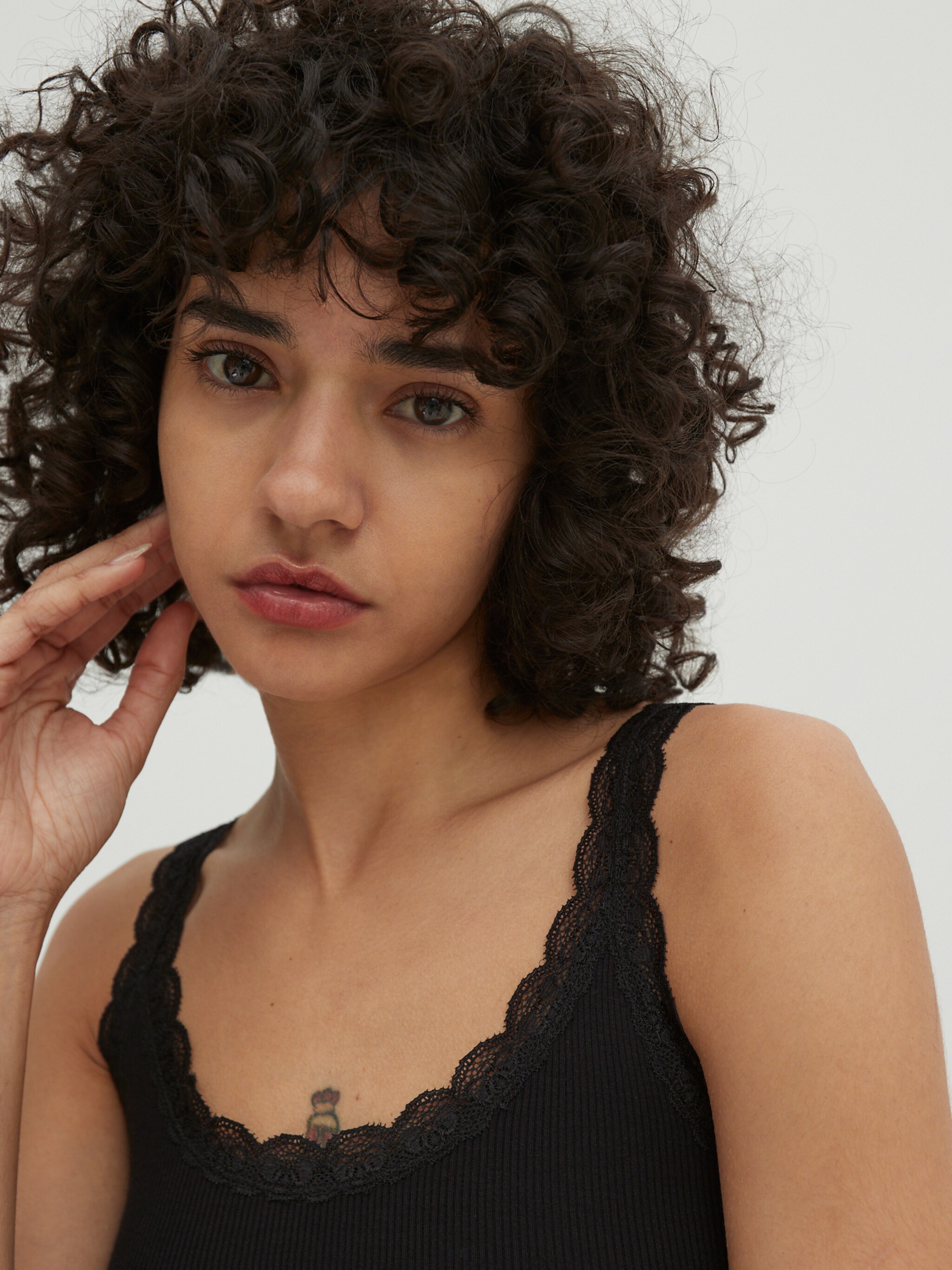 EDITED Producten Top 'Maia' Zwart