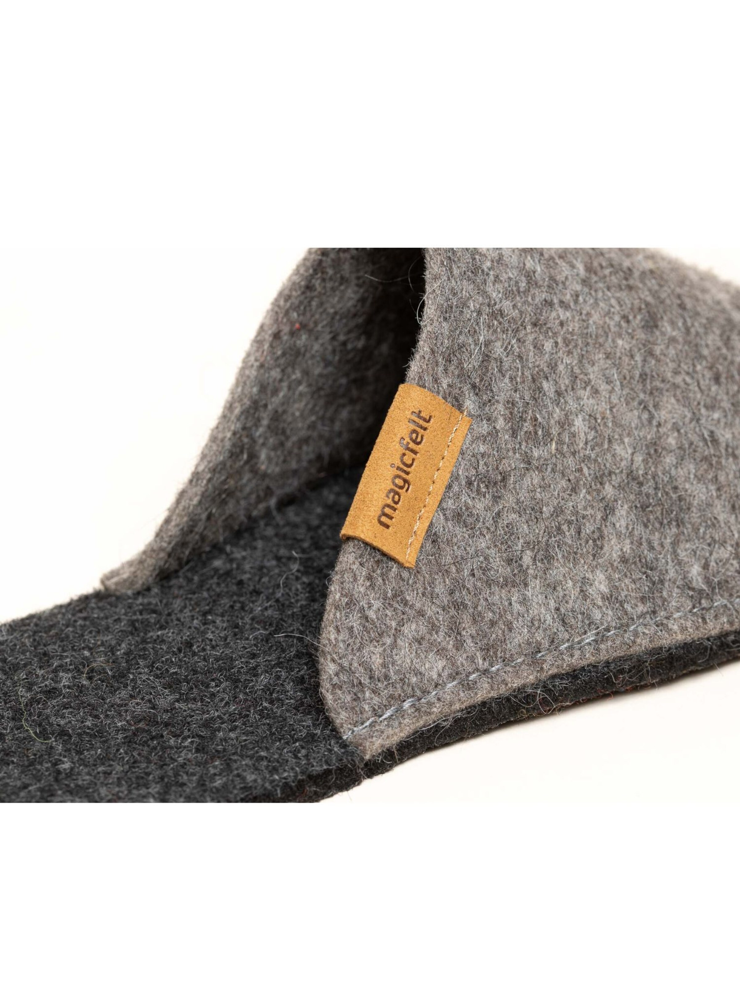 MagicFelt Slippers 'Filzpantoffel Magicfelt Travel 2.0' in Grey