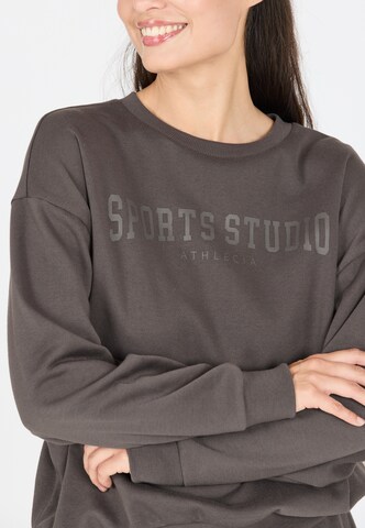 Athlecia Sportief sweatshirt 'Giannis' in Grijs
