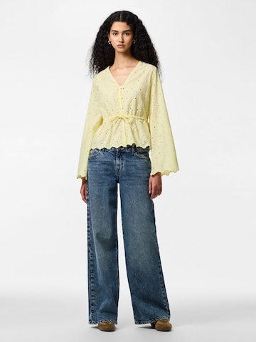 PIECES - Blusa 'PCArmorine' en amarillo
