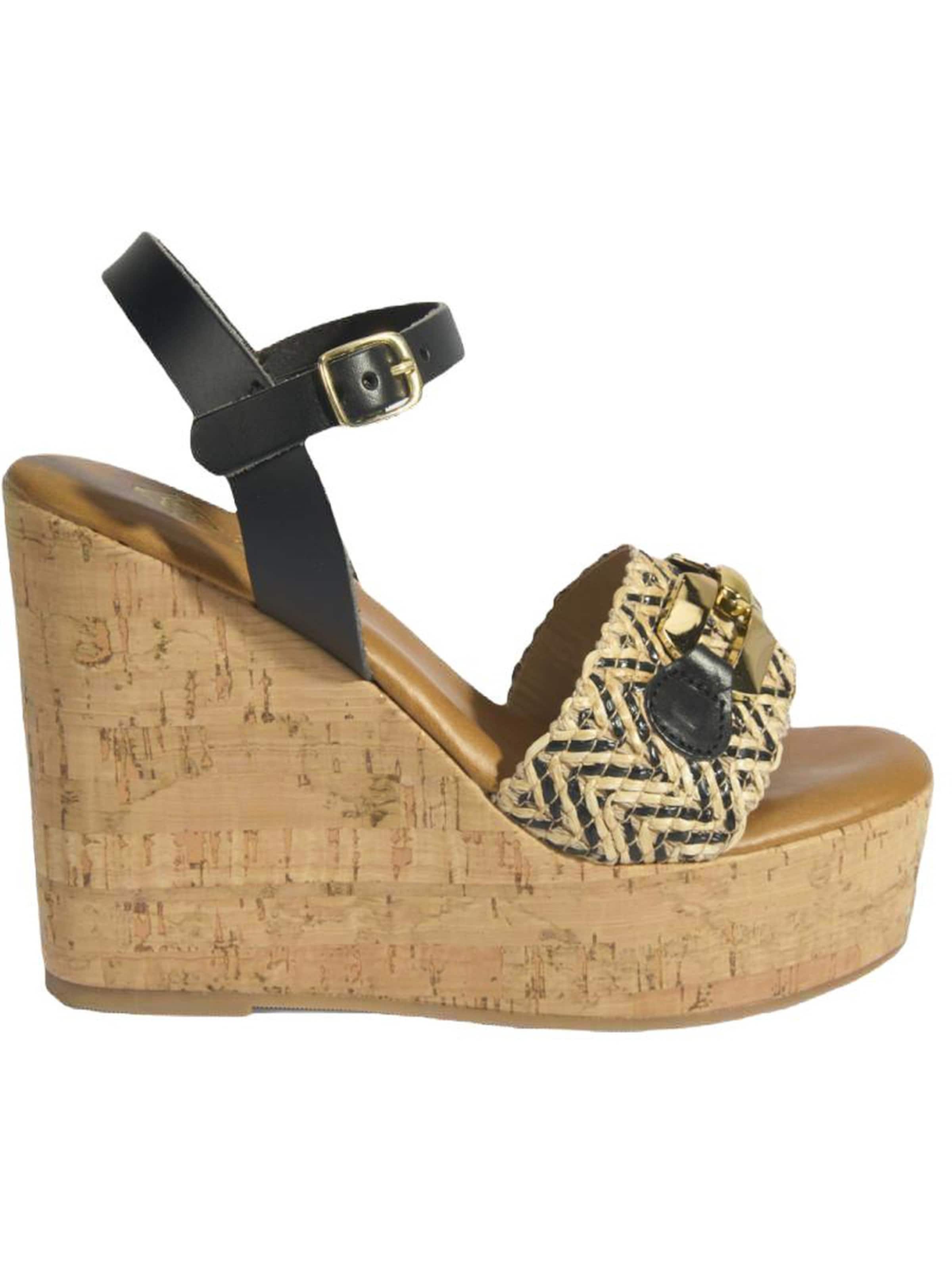 Desa Sandals in Black: front