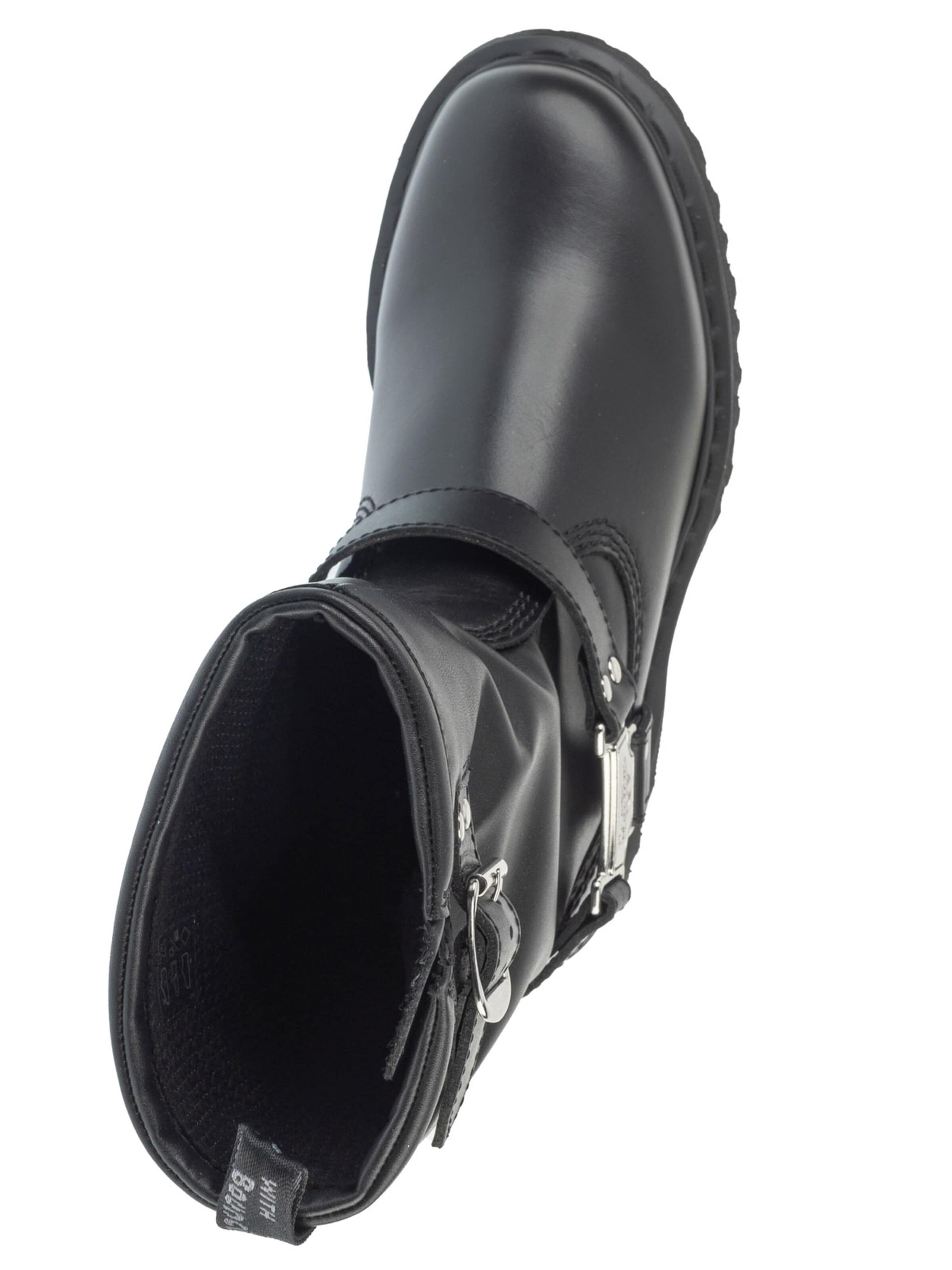 Dr. Martens Boots in Black