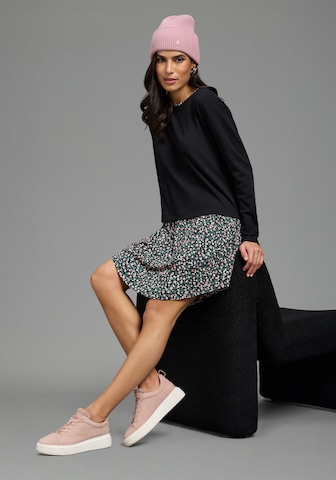 LAURA SCOTT Kleid in Schwarz