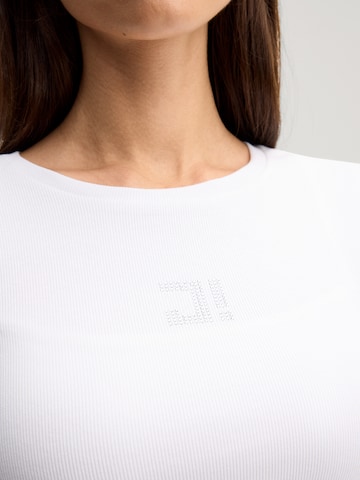 T-shirt 'Tasmine' JOOP! Jeans en blanc
