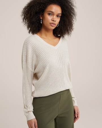 WE Fashion Sweater in Beige: front