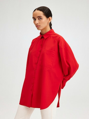 Touche Prive Shirt in Red