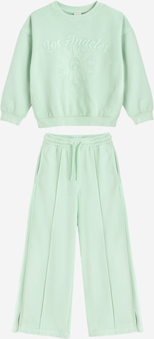 Cool Club Setti värissä vihreä: etupuoli