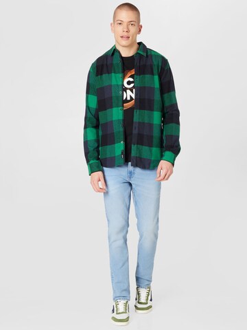 Only & Sons - Ajuste estrecho Camisa 'GUDMUND' en verde