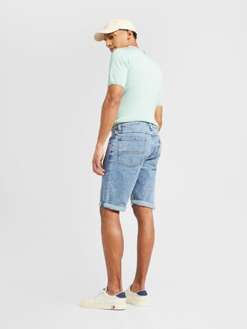 Tommy Jeans Regular Shorts 'Ronnie' in Blau