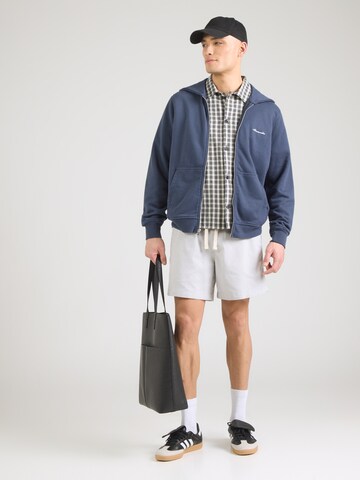 Abercrombie & Fitch - Sudadera con cremallera en azul