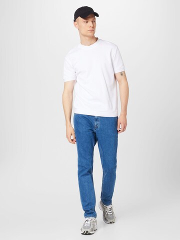 regular Jeans 'Arjo' di ARMEDANGELS in blu