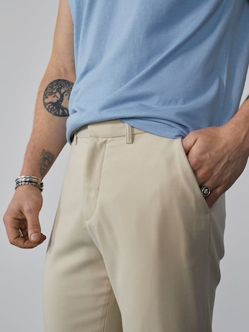 DAN FOX APPAREL - regular Pantalón de pinzas 'Tiago' en beige