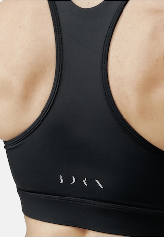 Born Living Yoga Bustier Sport-BH 'Bikila' in Schwarz