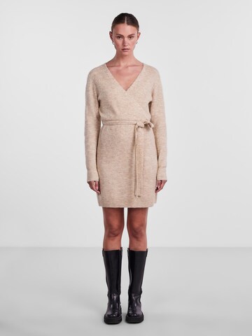 PIECES Knitted dress 'ELLEN' in Grey