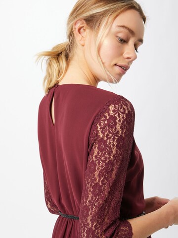 VERO MODA Šaty 'Pello' – červená
