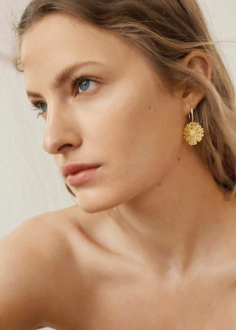 Boucles d'oreilles 'Salvia' MANGO en beige : devant