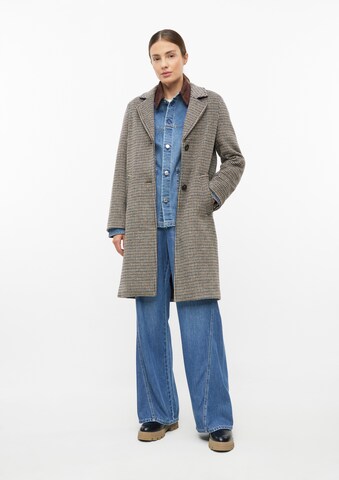 s.Oliver Between-seasons coat in Beige: front