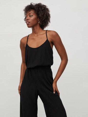 VILA Top 'PLISA' in Black: front