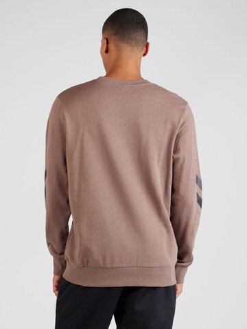 Hummel - Sweatshirt 'LEGACY' em castanho