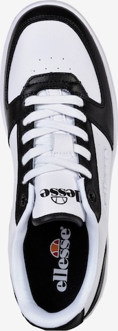 Sneaker bassa di ELLESSE in nero