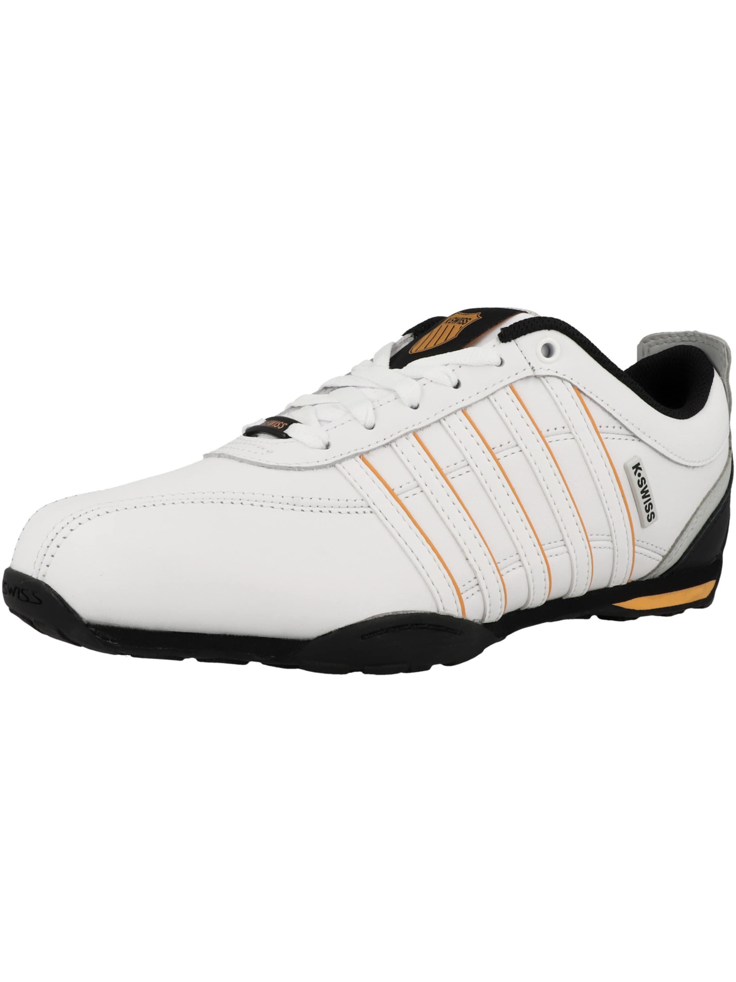 K-SWISS - Sapatilhas baixas 'Arvee 1.5' em branco: frente