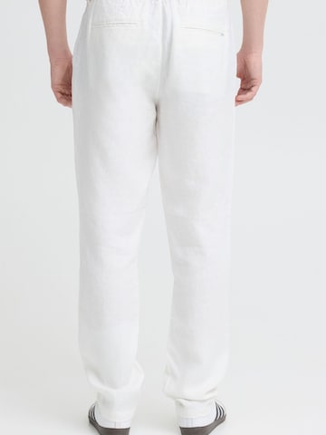 Casual Friday Regular Chino trousers 'CFPandrup' in White
