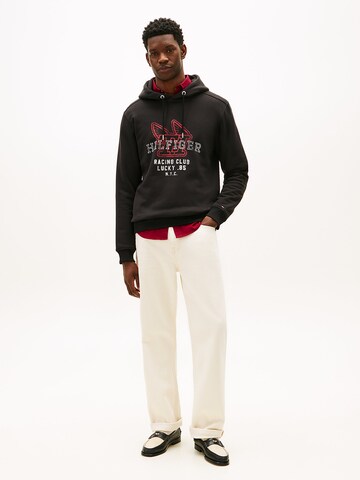 TOMMY HILFIGER Sweatshirt in Black