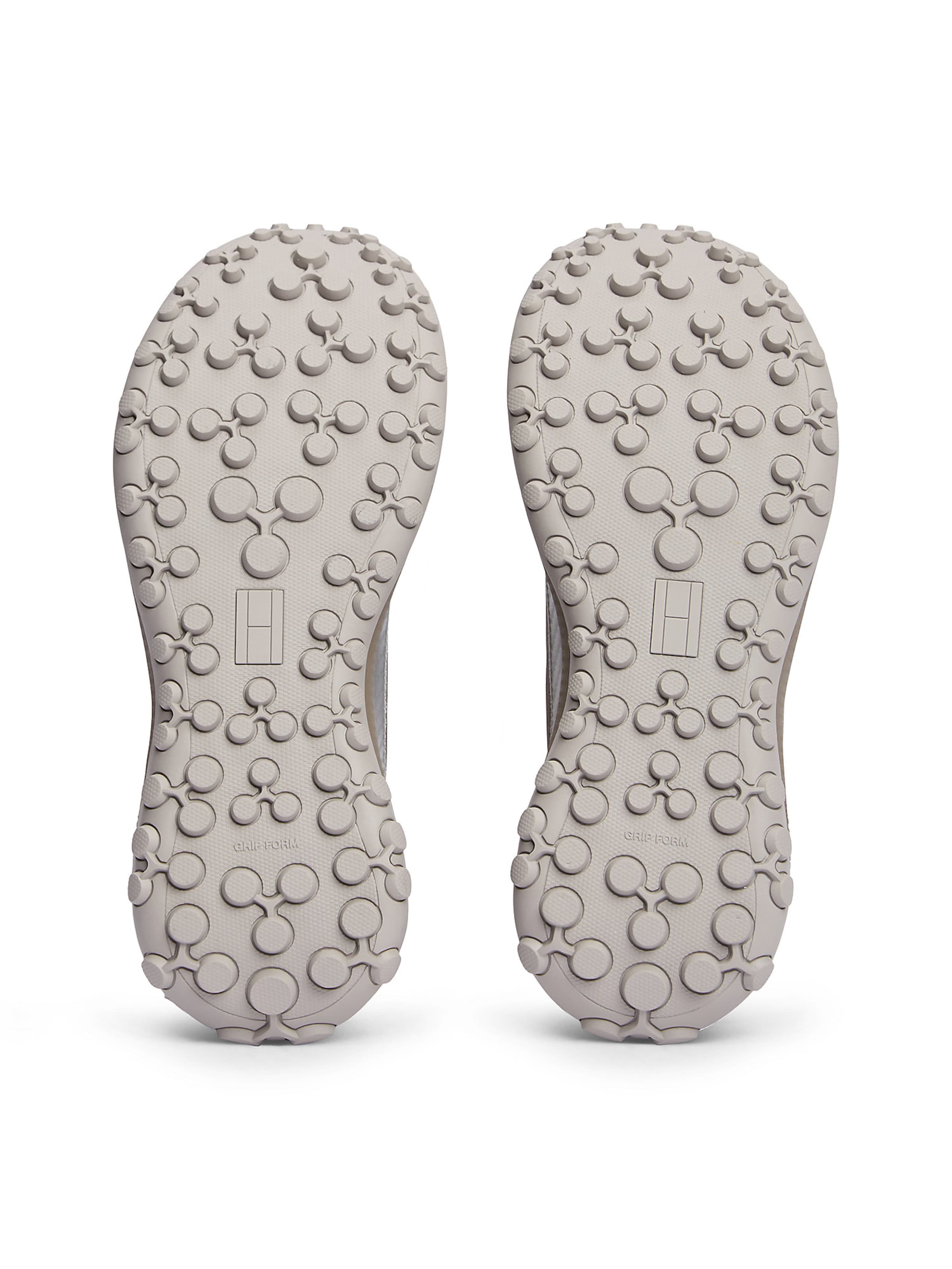 Baskets basses TOMMY HILFIGER en gris